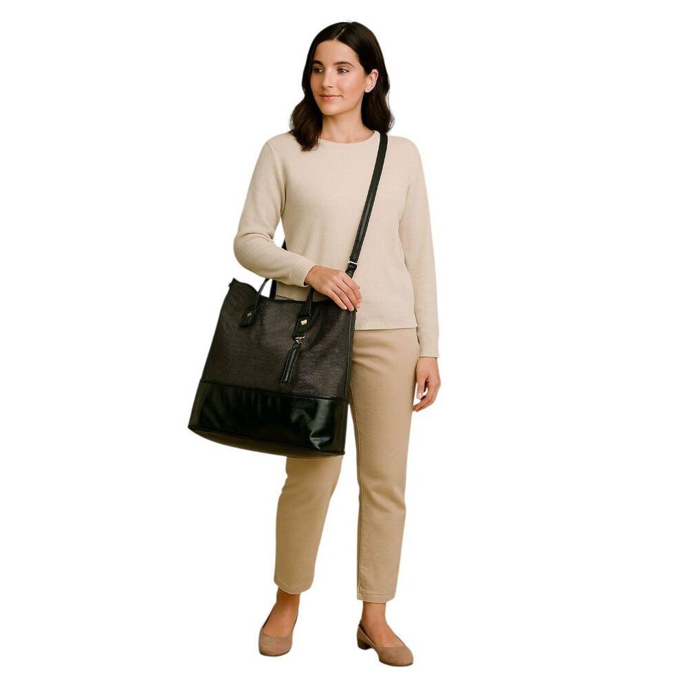 Steve Madden Black Tote Bag Shoulder Travel Weekender Overnight CarryOn WOMEN'S